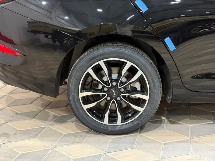 جاك J7 موديل 2025 سياره اقتصاديه بلمسه رياضيه 6