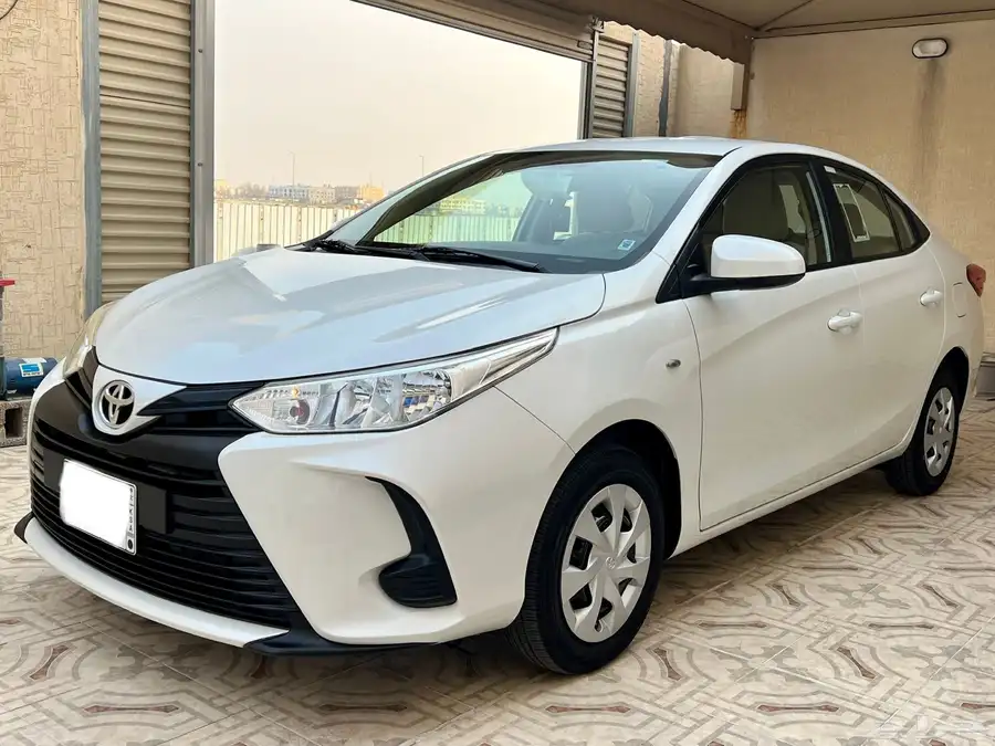 تويوتا يارس 2021 وكالة عداد 105 الف 1
