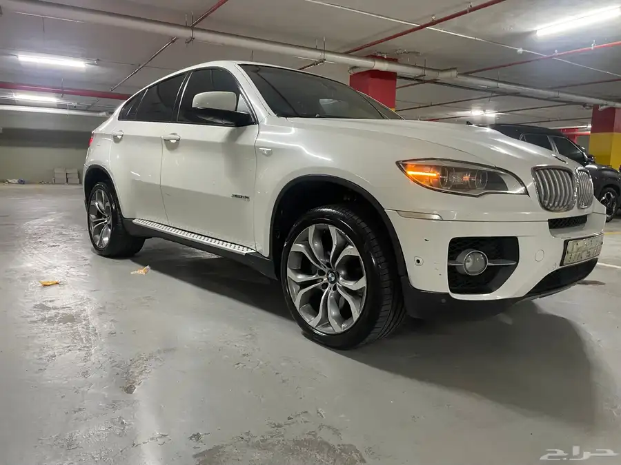 BMW X6 4