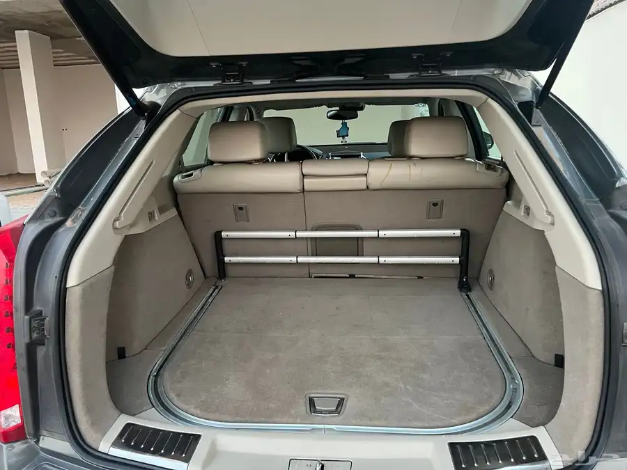 كاديلاك SRX 2013 11