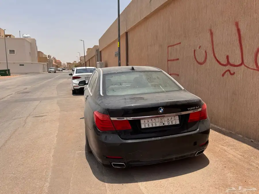 بي ام دبيلو 2010 حجم 750L للبيع 2