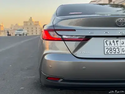تويوتا كامري E PLUS هايبرد 2025 فتحة سقف 12