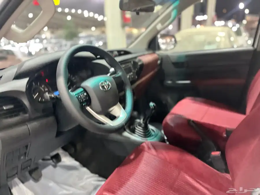 تويوتا هايلوكس 2021 24