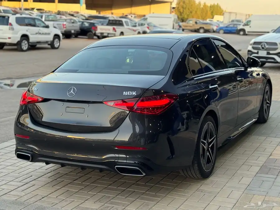 مرسيدس C200 2023 Kit AMG 2