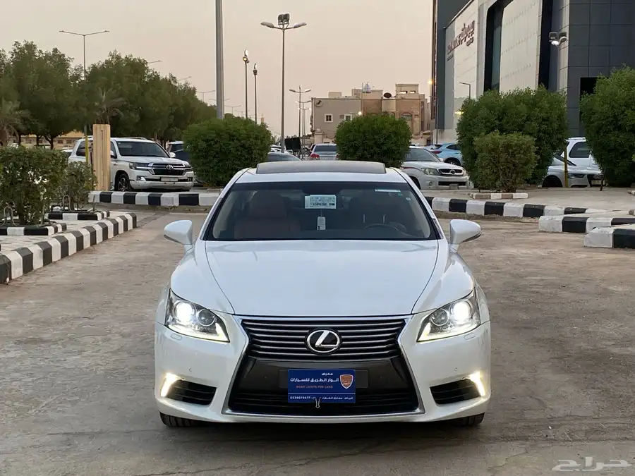 لكزس 2015 LS460 لارج 1