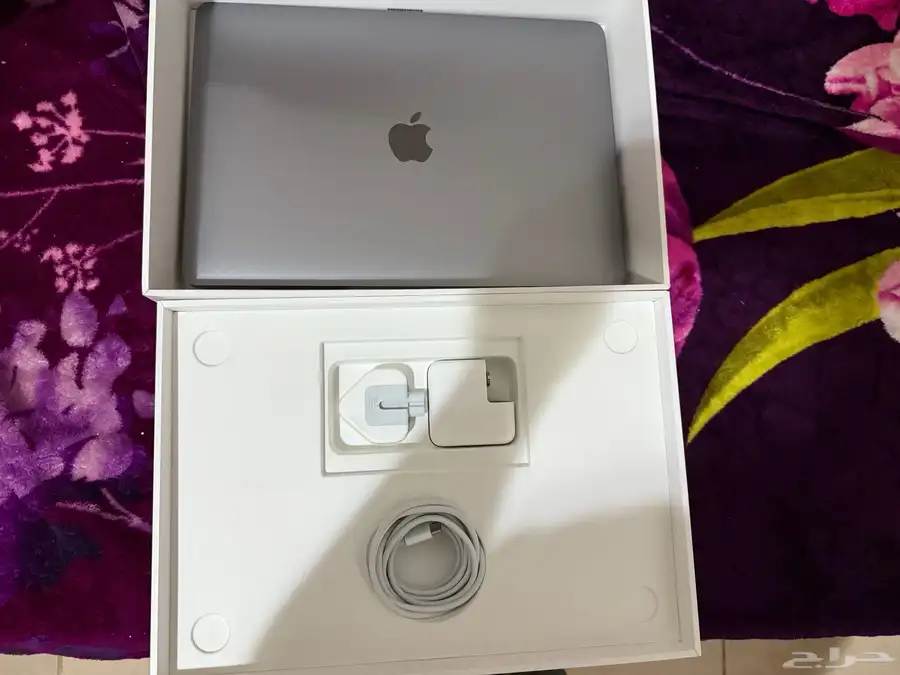 لابتوب ماك بوك m1 جديد لم يستخدم قط 0