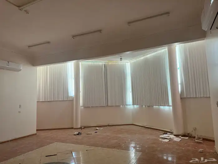 مبنى للإيجار او الإستثمار 11