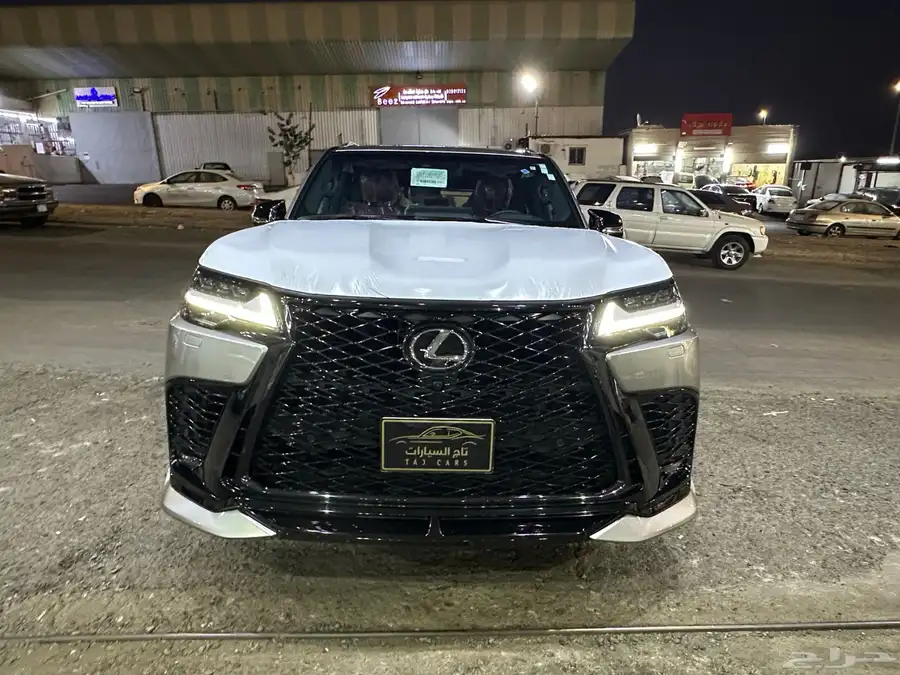 جيب لكزس LX 600 أف سبورت سعودي شبه أصفاار 12