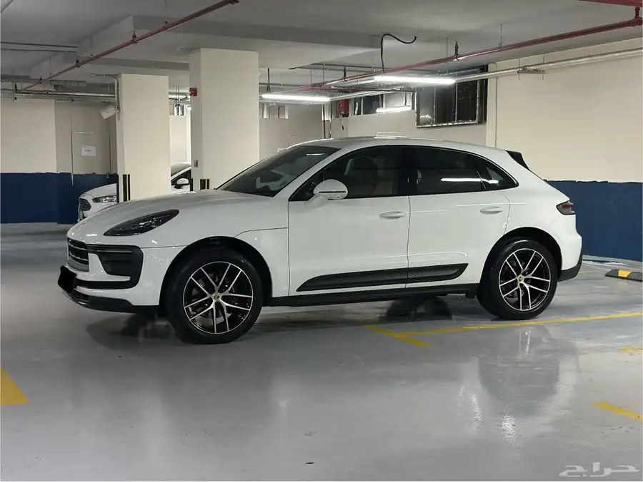 بورش مكان 2023 22