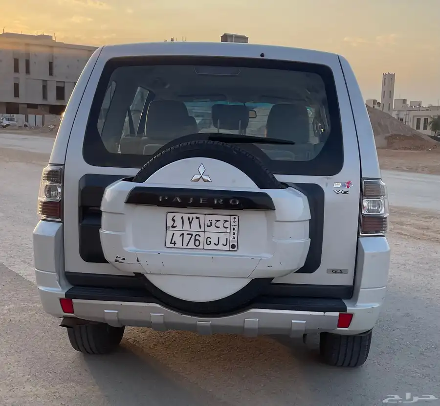 باجيرو 2014 مكينه 3.5 2