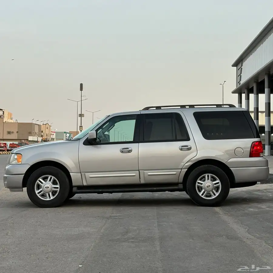 فورد اكسبديشن 2006 دبل نص فل XLT 3