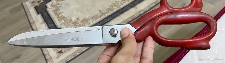 مقص للبيع الي عنده خياط يتواصل معي واتساب ياليت يكون من شقر 0