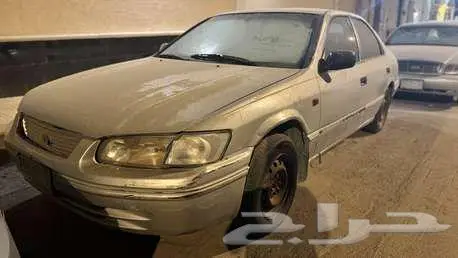 تويوتا كامري 2001   قير عادي   7500 ريال 3