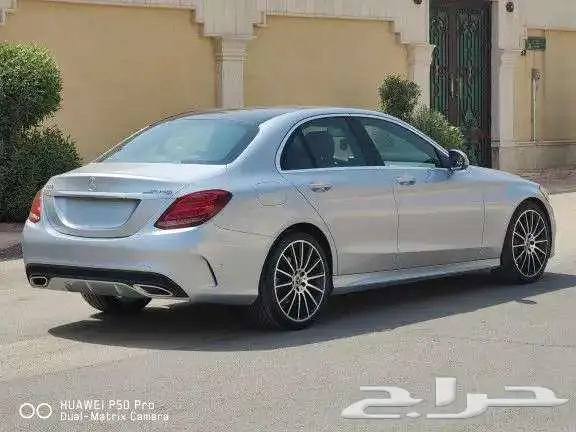 مرسيدس C200 بانوراما 2018 14