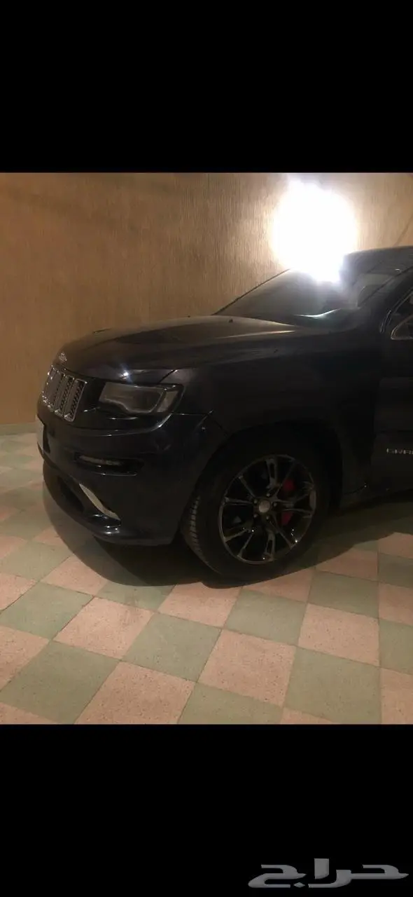 جراند شيروكي - SRT 16