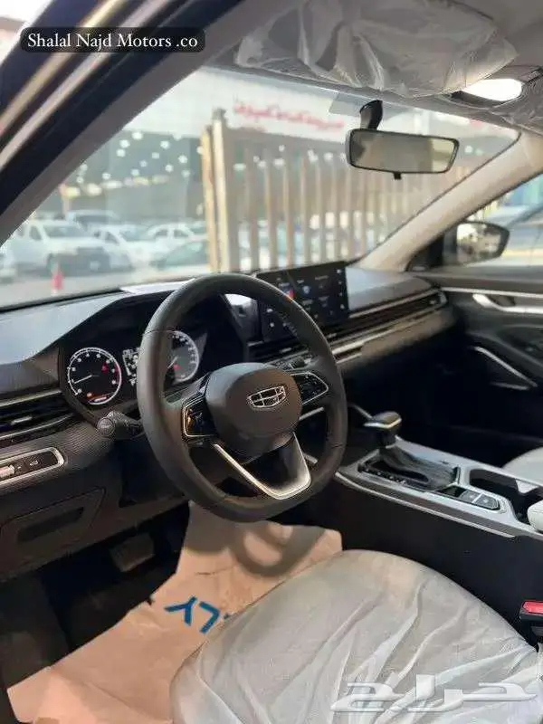 جيلى ام جراند استاندر موديل 2025 4