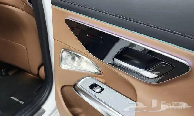 مرسيدس E300موديل2024 13