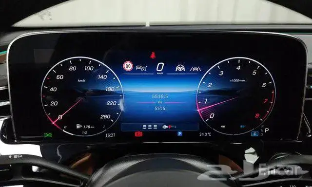 مرسيدس E300موديل2024 8