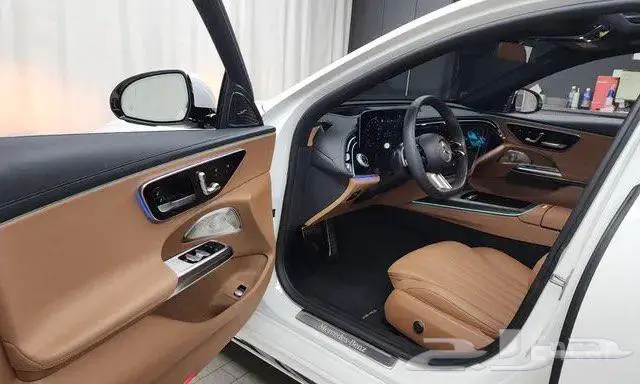 مرسيدس E300موديل2024 6