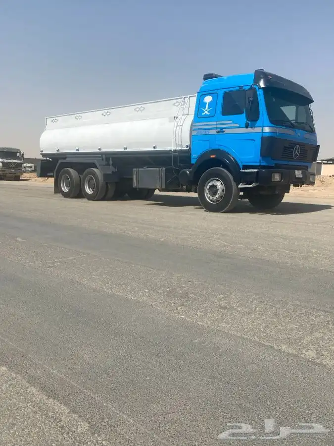 للبيع وايت اللبي سقس مورسيدس موديل 88 1