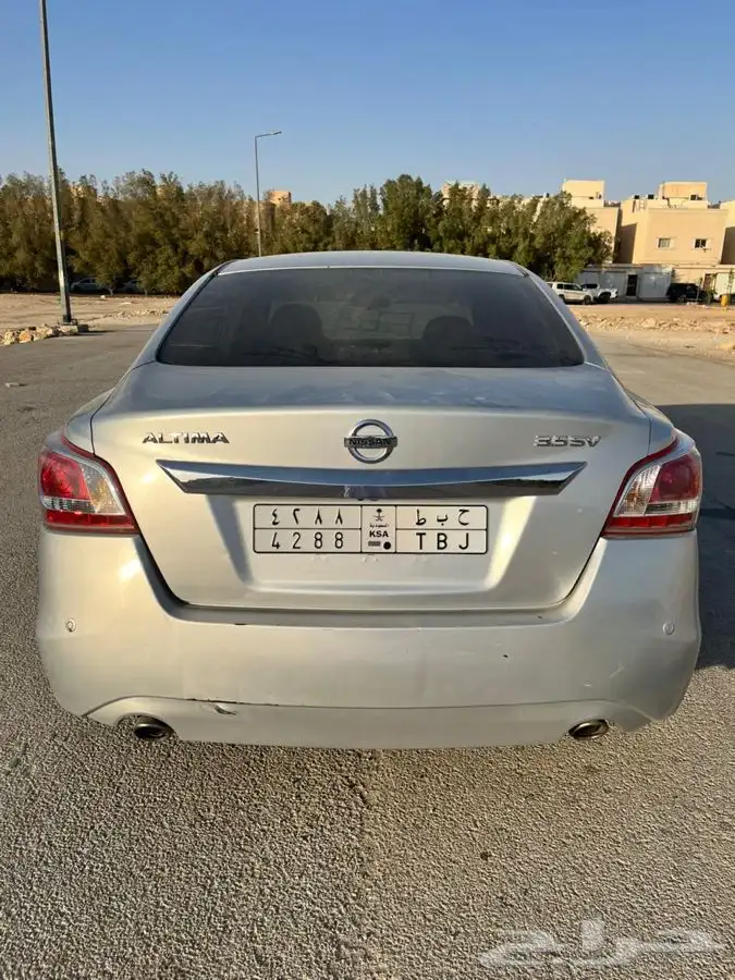 نيسان ألتيما 6 سلندر موديل 2013 تماتيك 4