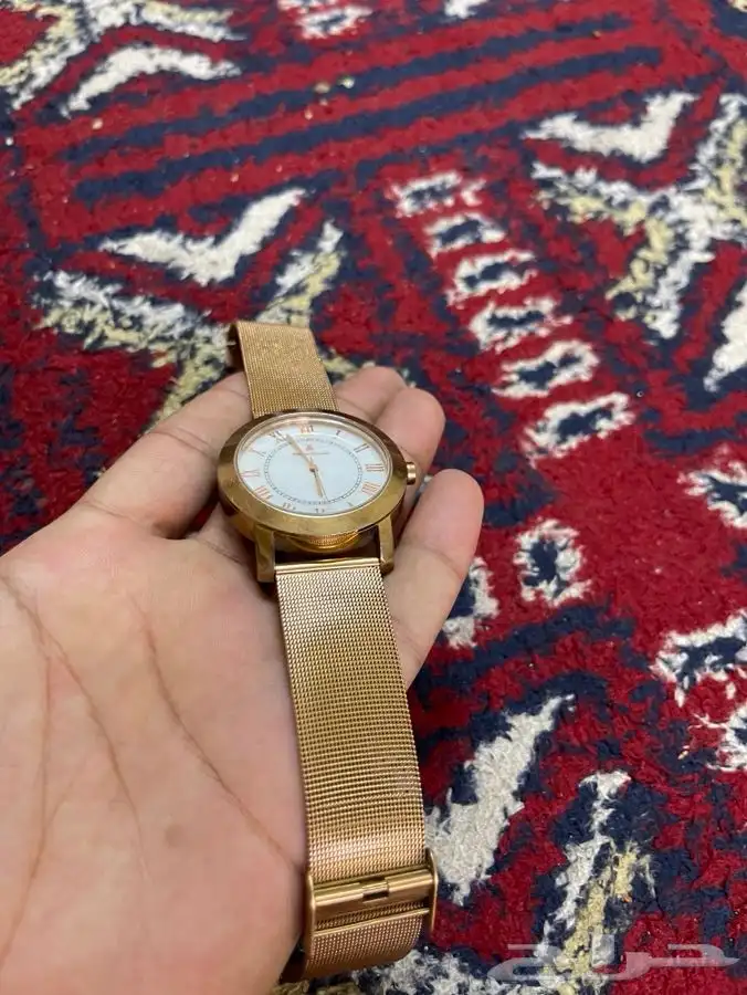 ساعة سويسرية 3