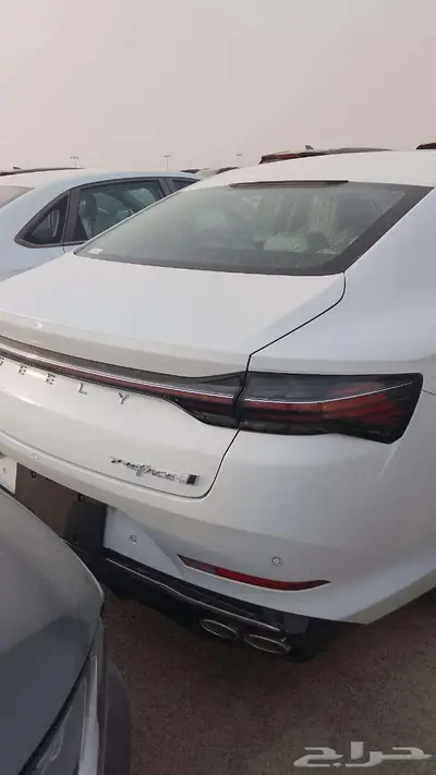 جيلي بريفيس 2025 5