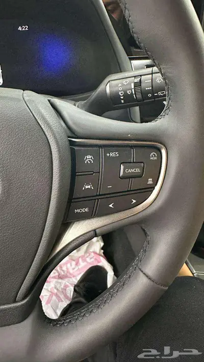 لكزس UX 300 هايبرد 2024 AH 10