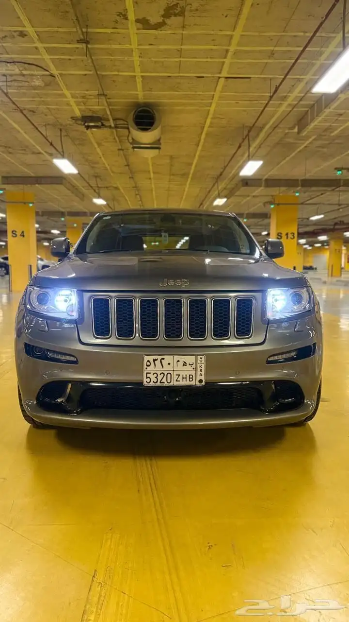 جيب قراند شيروكي 2012 SRT 7