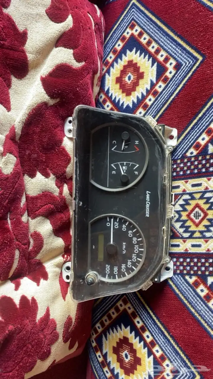 للبيع عداد جيب ربع 0
