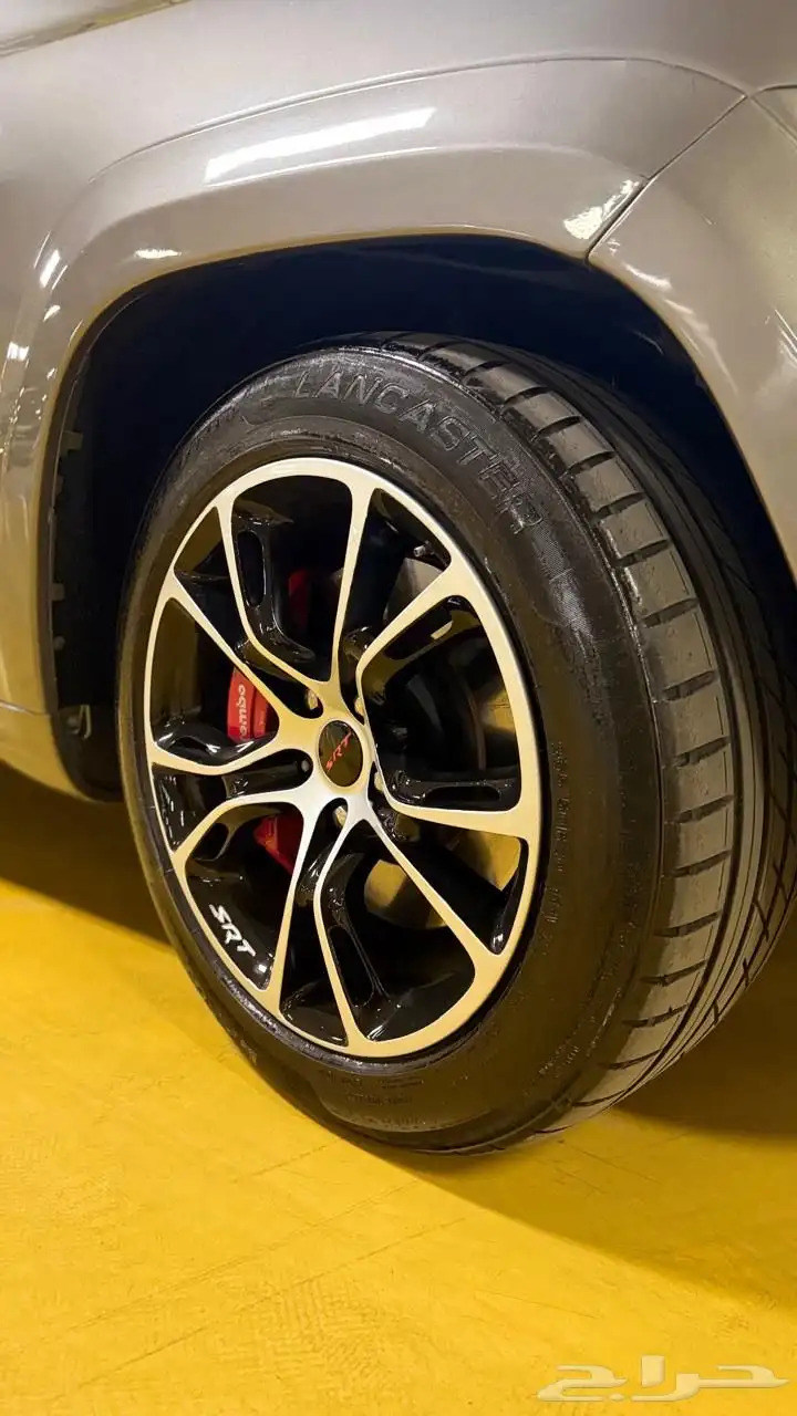 جيب قراند شيروكي 2012 SRT 8