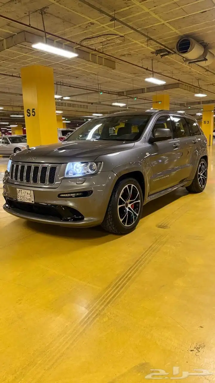 جيب قراند شيروكي 2012 SRT 6