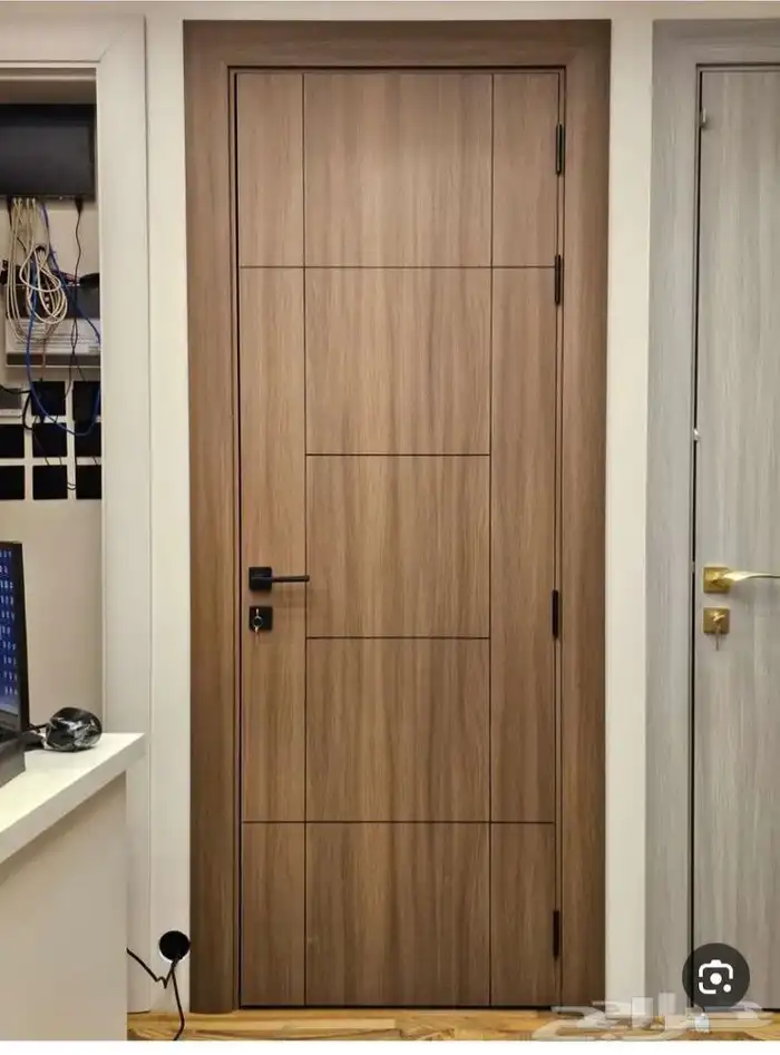 بيبان خشب وقشره جوز 4