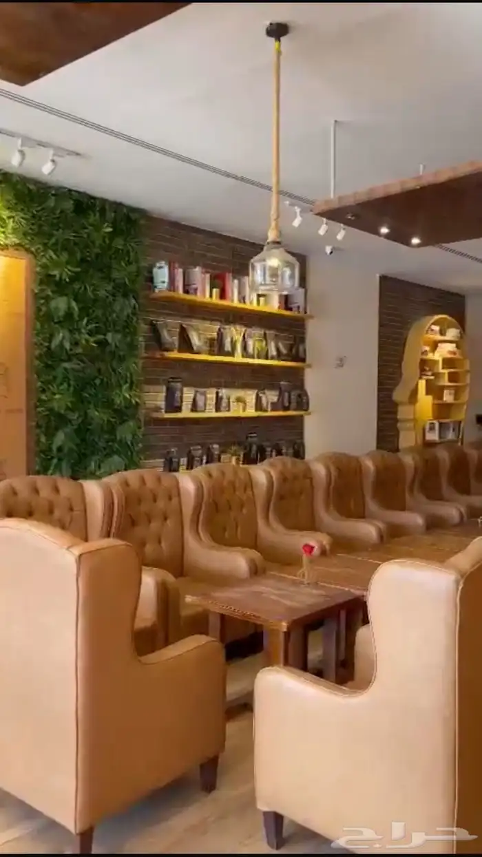 طاولة وثلاجة عرض كافيه 0