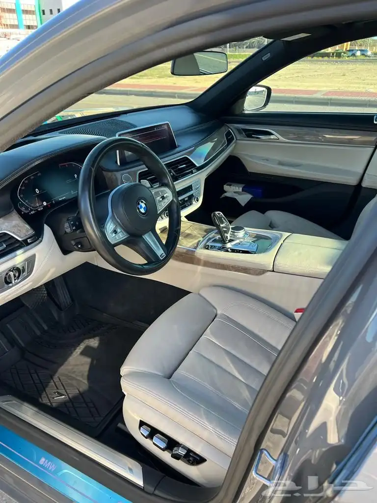 BMW 730 2020 4