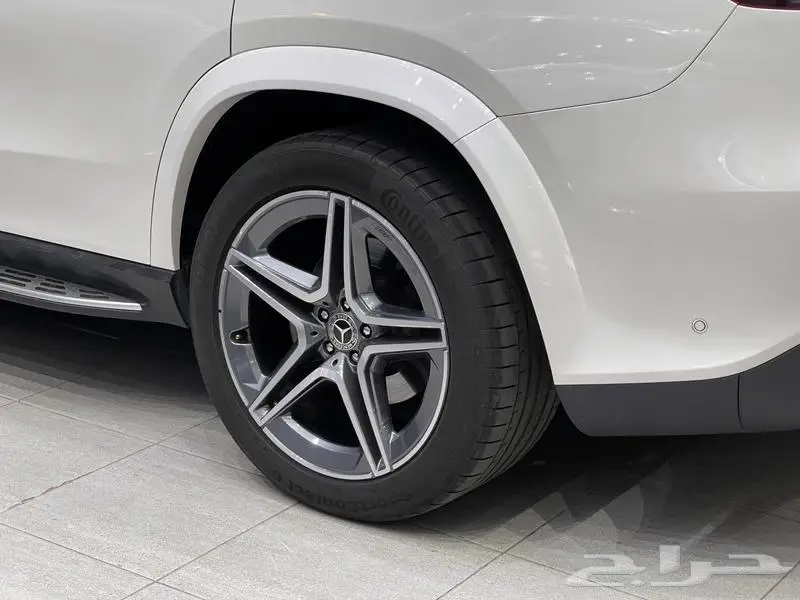 مرسيدس - جي ال اس 580 - 2021 GLS 580 8