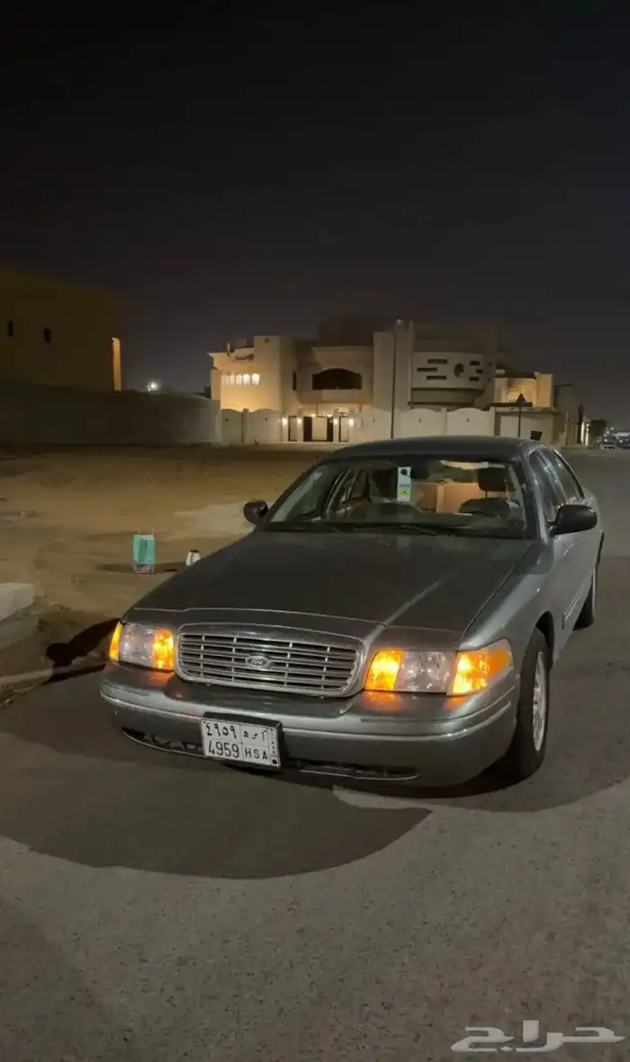 فورد فكتوريا 2005 1