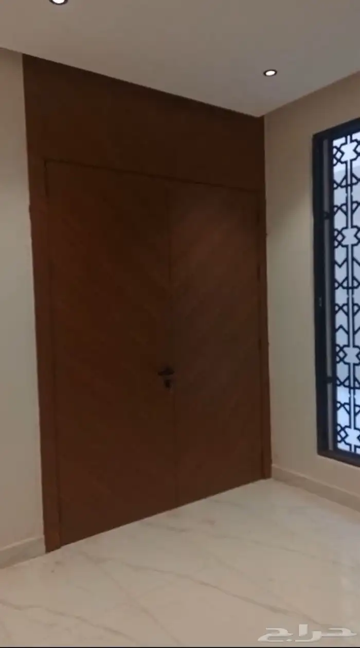 ابواب خشب تلبيس جدران 0