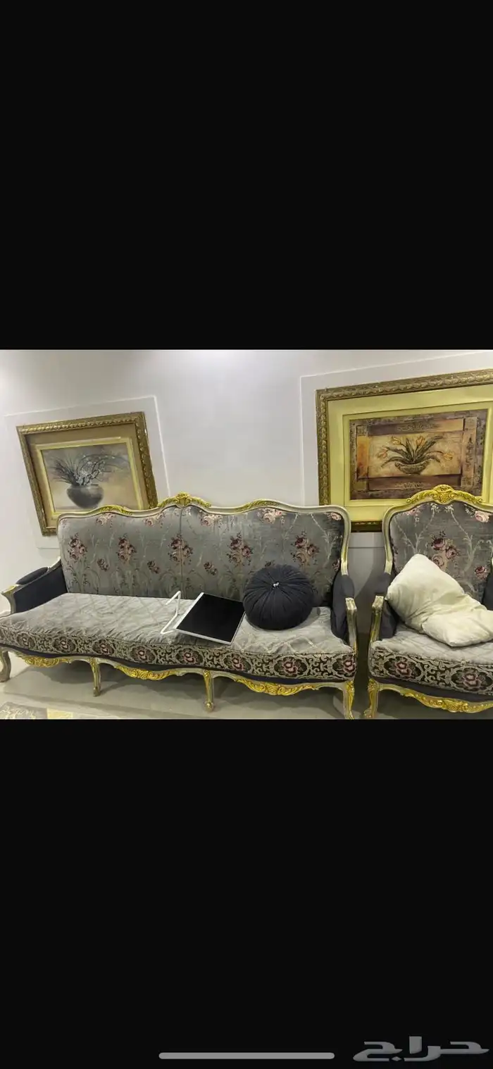 كنب الي يبغاه يكلمني يجي ياخذه 1