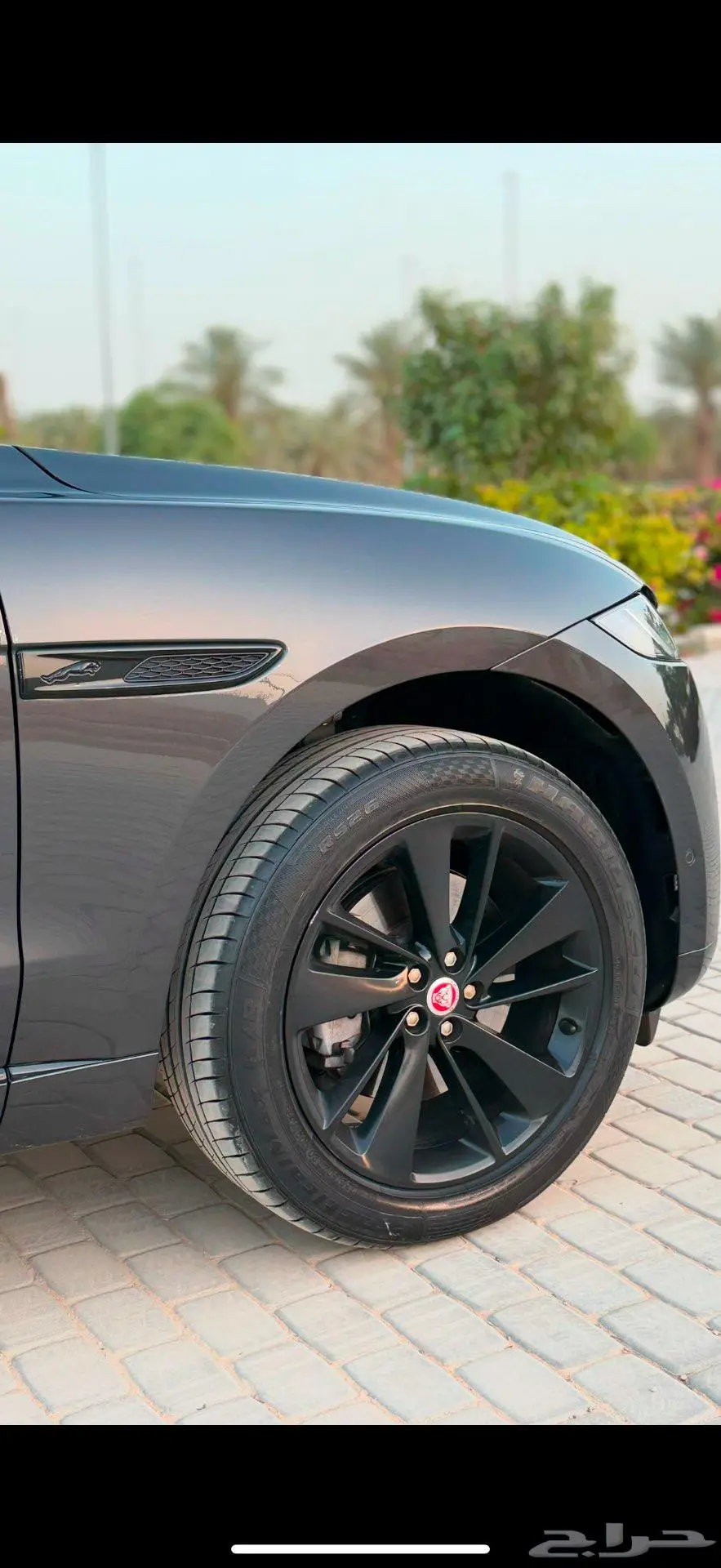 F-PACE ( بلاك اديشن ) وكالة 15