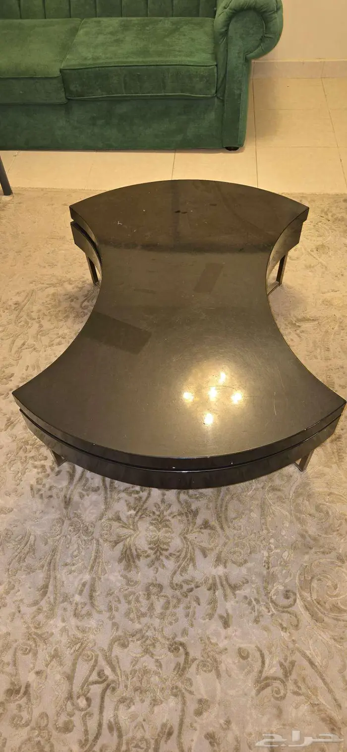 كنب أمريكي مع طاولة 4