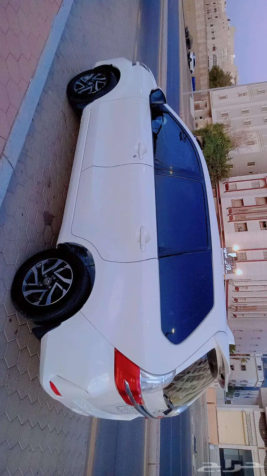 تويوتا افانزا فل موديل 2020 7