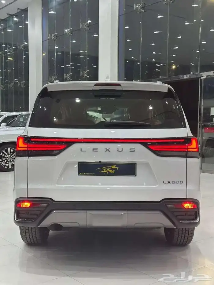 لكزس LX600 VIP 2025 كاش وتقسيط جميع البنوك 3