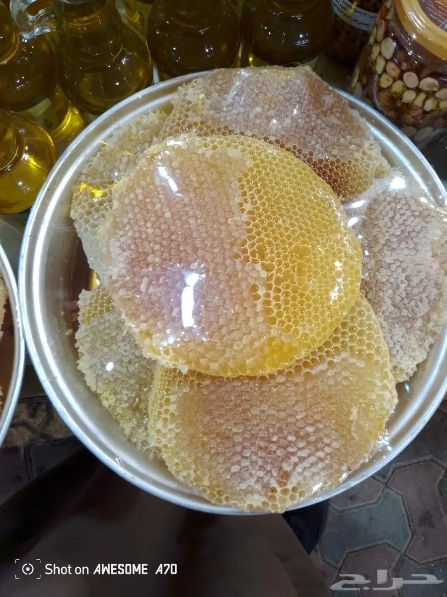 عسل وشمع طبيعي سمر وطلح 1