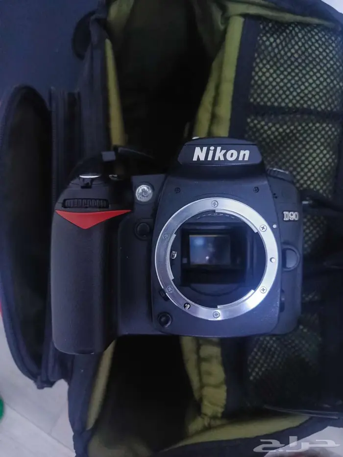 كاميرا نيكون D90 3