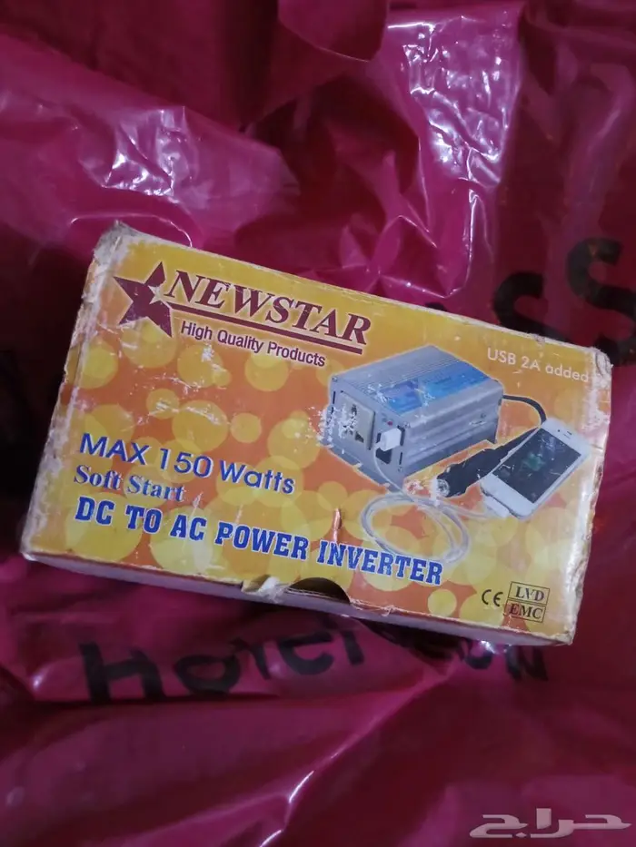 محول كهرباء وممودمين وأيدي بلاستيشن 2