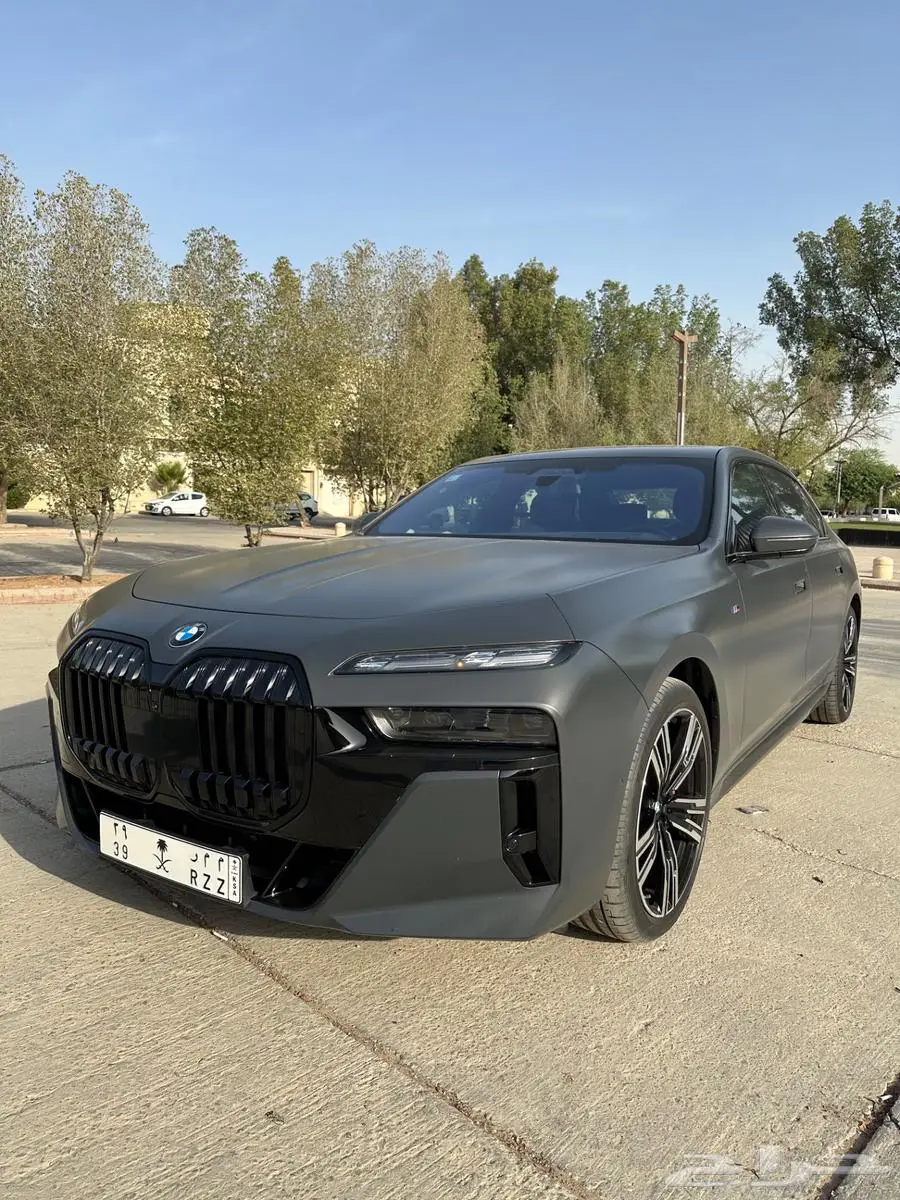 BMW 740i 1