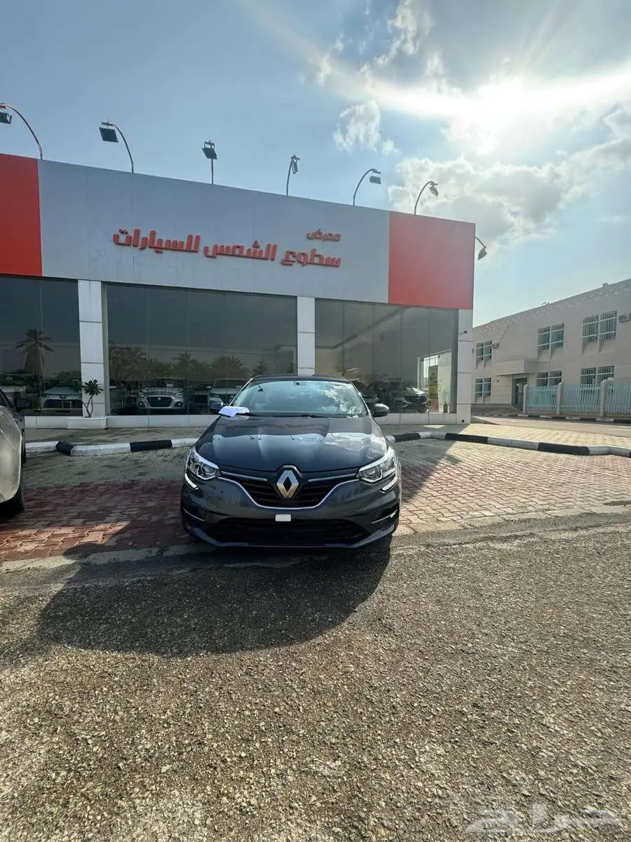 رينو ميغان نص فل موديل 2024م 1
