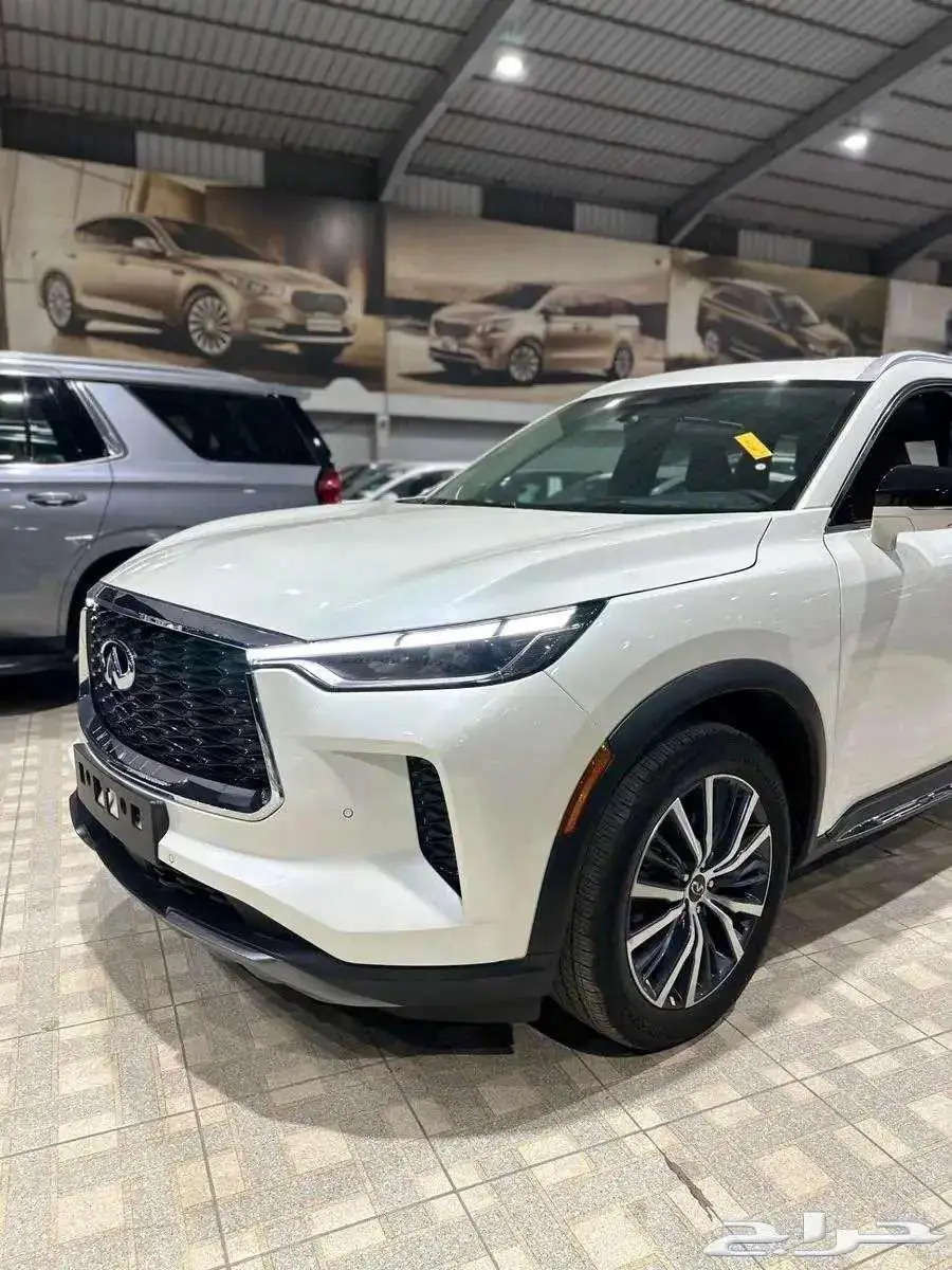 انفنينتي QX60 فئات لاكجيري وسينسوري index