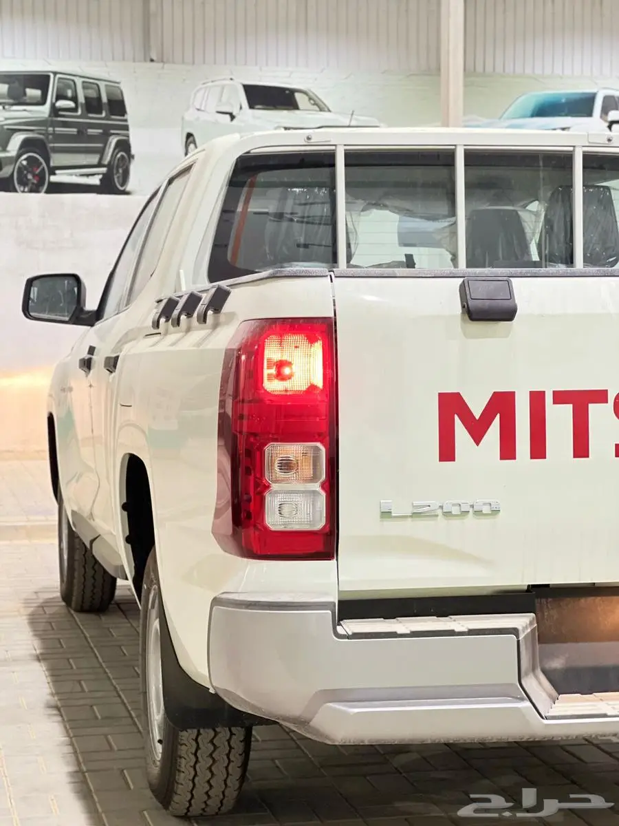 ميتسوبيشي L200 غمارتين 2024 بدون دبل (قير عادي) 8